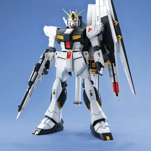 RX-93 v 'Nu' Gundam